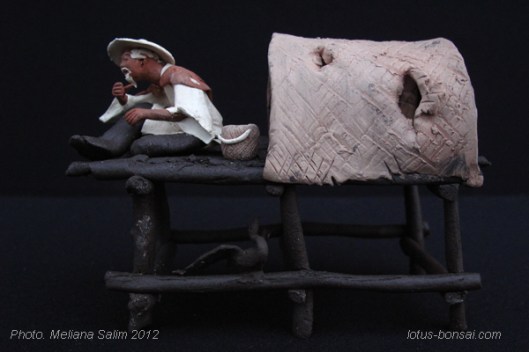 pecheur-cormoran-figurine-bonsai-7