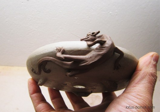 bonsai pot figurine