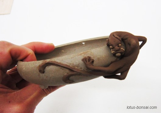 dragon-dog bonsai pot