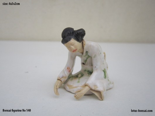 bonsai-figurine-no-140c