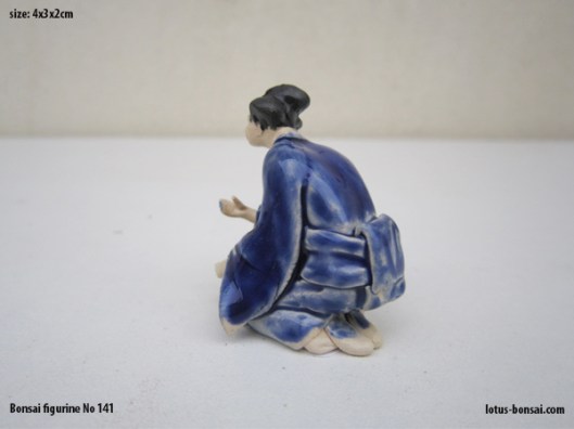 bonsai-figurine-no-141c