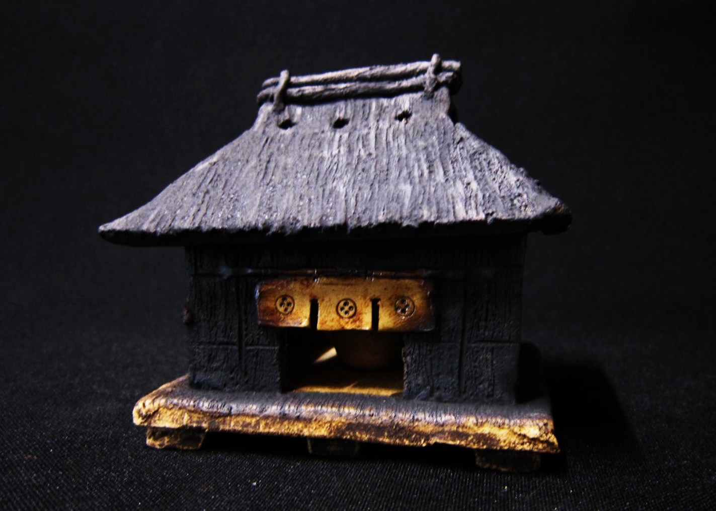 tenpai bonsai house | Lotus Bonsai Studio