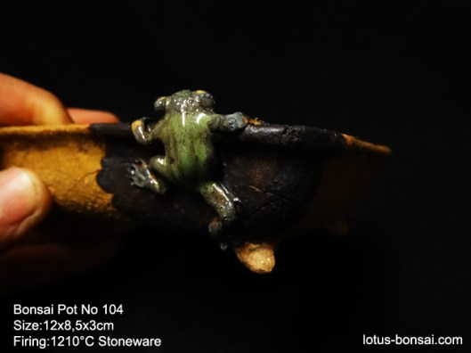 bonsai-frog-pot-No-104d