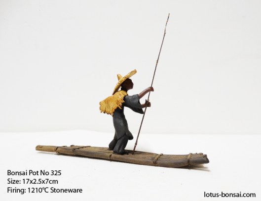 bonsai-accent-figure-cormorant-no-325b